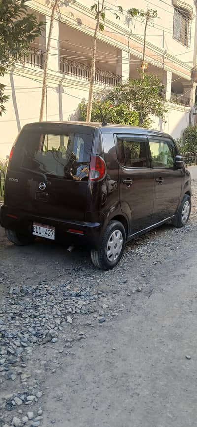 Nissan Moco 2012