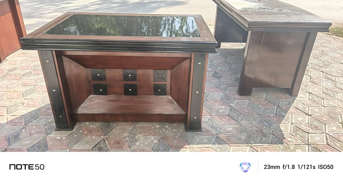 Office Table / Computer Table – Rs. 7,500 1