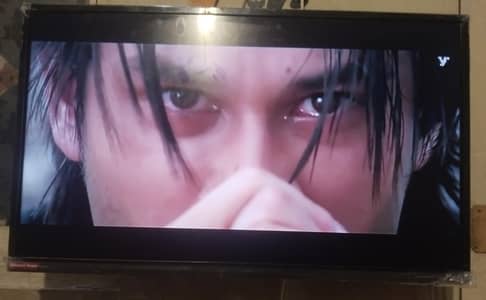 Changhong Ruba 32 Inch android wife wali h