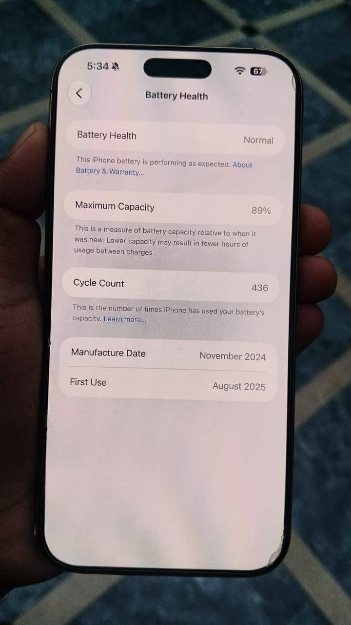 Apple iPhone 16 Pro Max 4