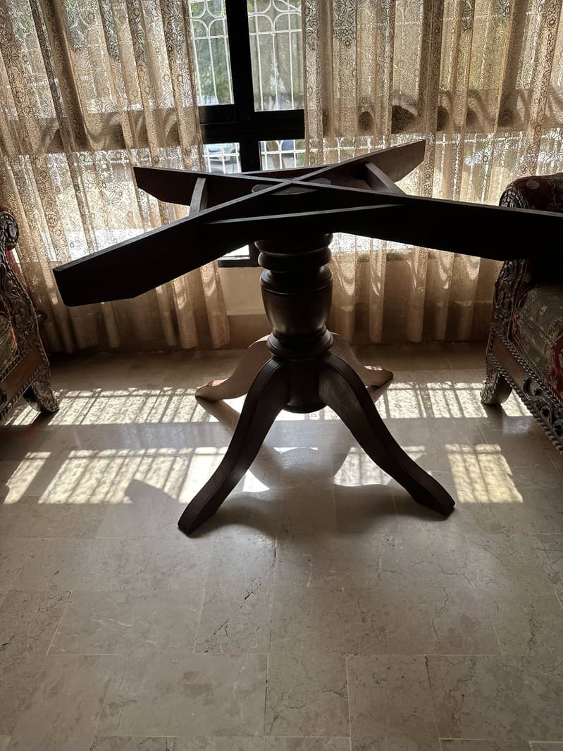 Dining table 9