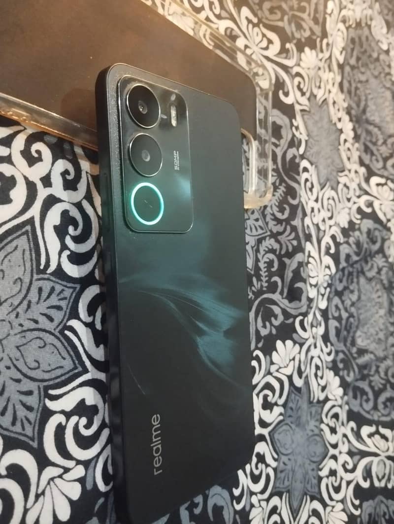 Realme C71 1