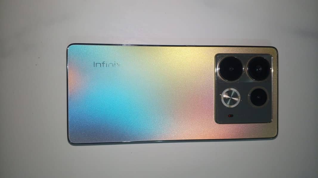 Infinix Note 40 0