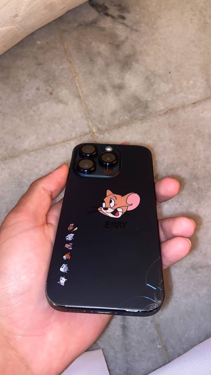 Apple iPhone 15 Pro 7