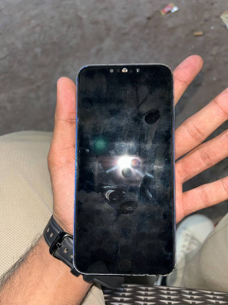 Huawei Nova 3i 1