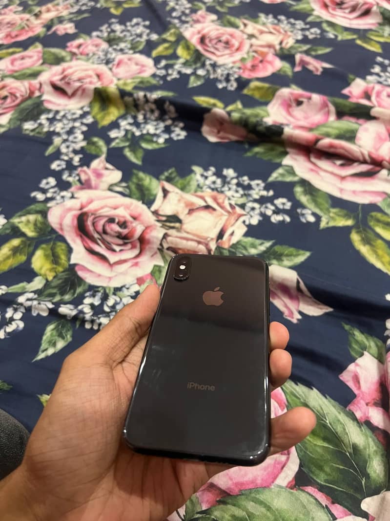 Apple iPhone X 2