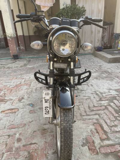Suzuki GS 150 SE