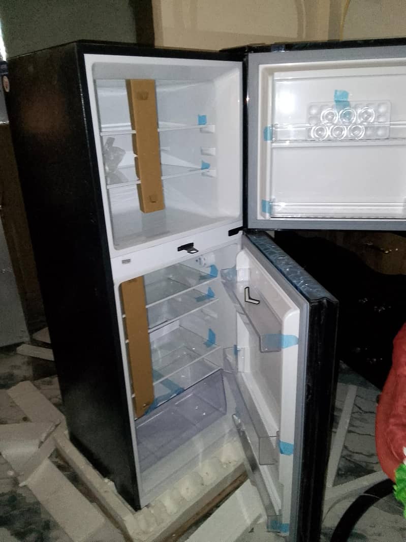 refrigerator 4