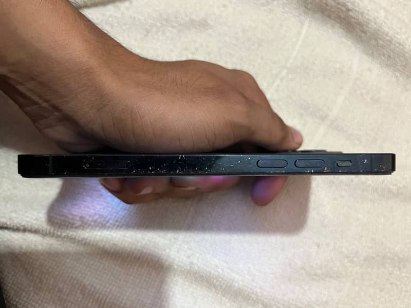 Apple iPhone 12 Pro 4