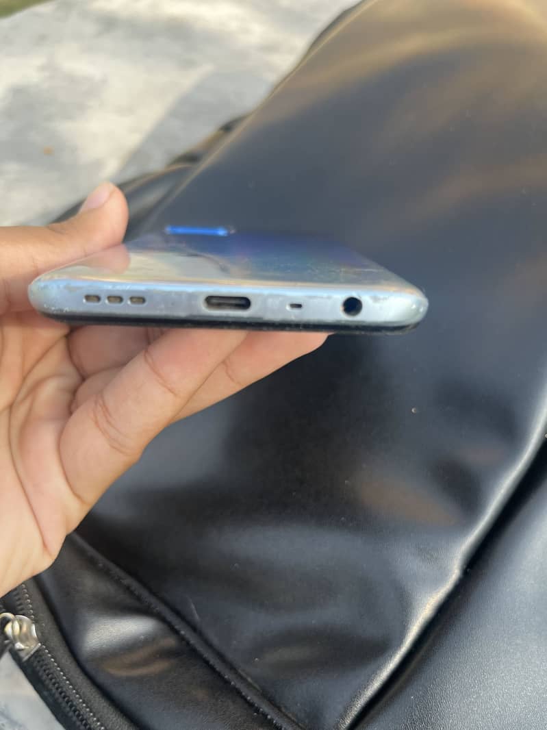 OPPO A54 1