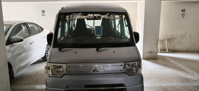 Mitsubishi Minicab Bravo 2013