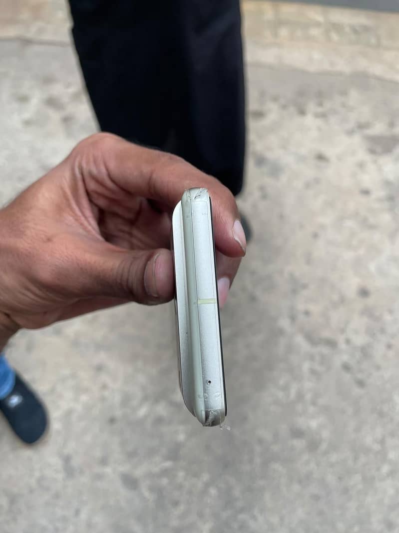 Google Pixel 7 3