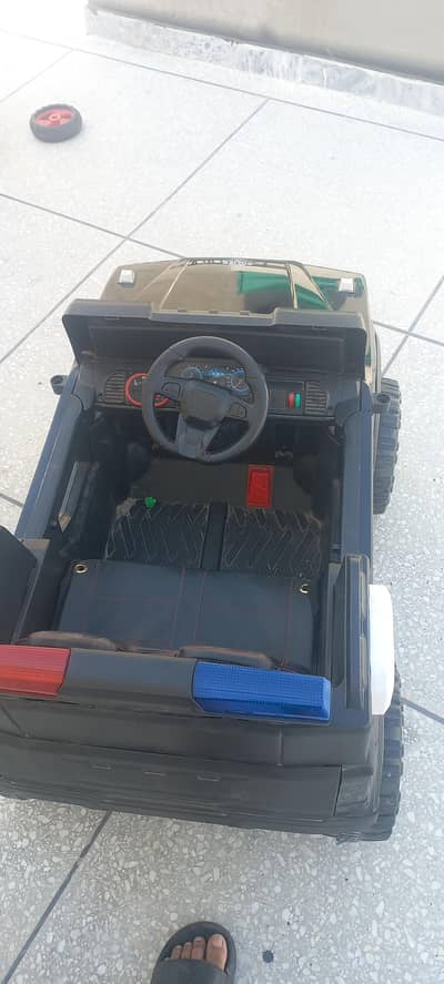 Kids jeep
