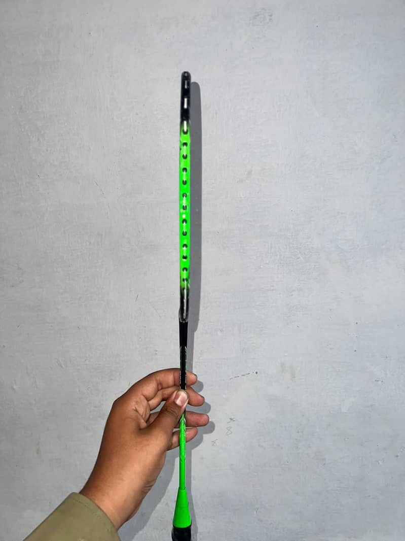 HIGH-QUALITY RACKET 3