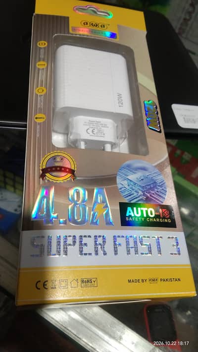 4.8A Super fast C-type charger with auto safety