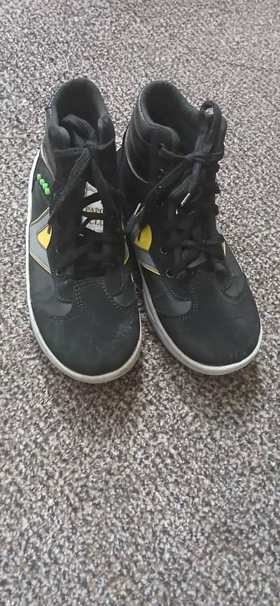 Shoes for Sale at Reasonable Price