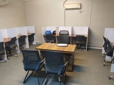 Fully independent furnished office for rent