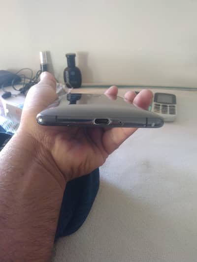 xz2 premium non pta