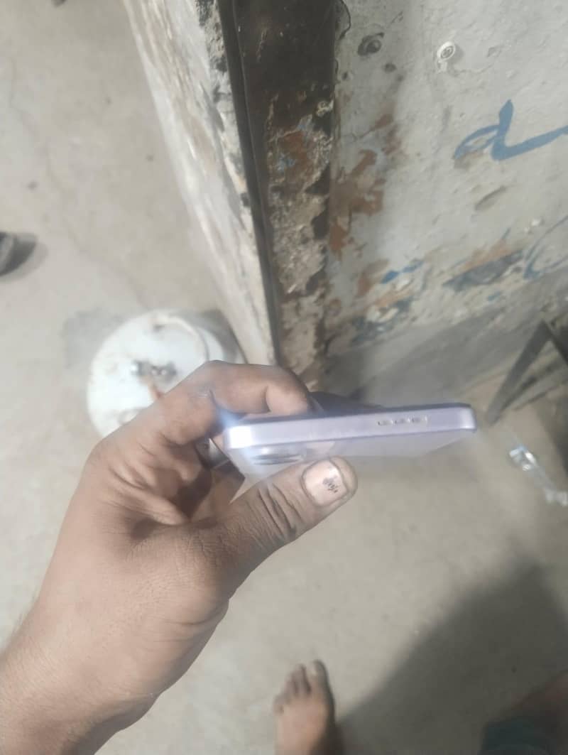 Tecno Spark Go 3 4