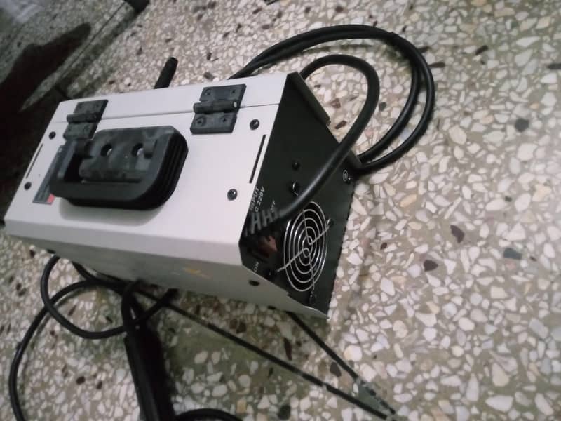 welding machine 1
