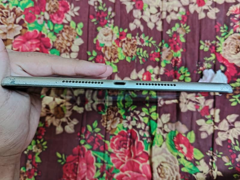 ipad 9 generation 256GB 0