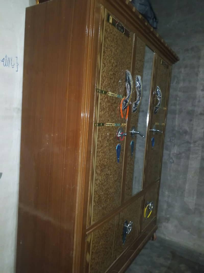 Bed Cupboard 6
