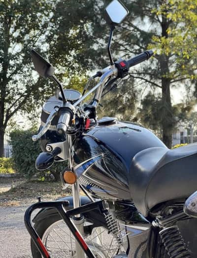 Suzuki GS 150 like New