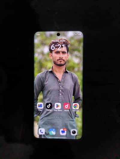 Vivo V40e