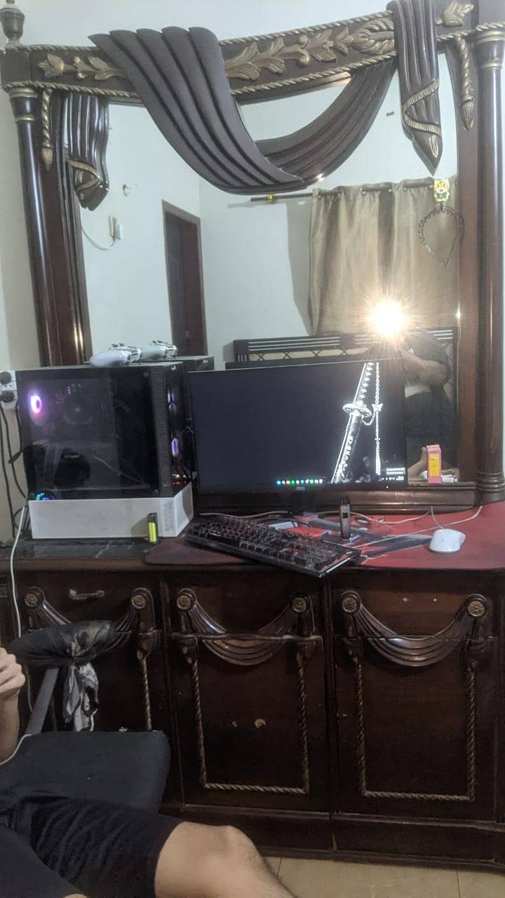 Bed plus side tables with dressing table  only 2