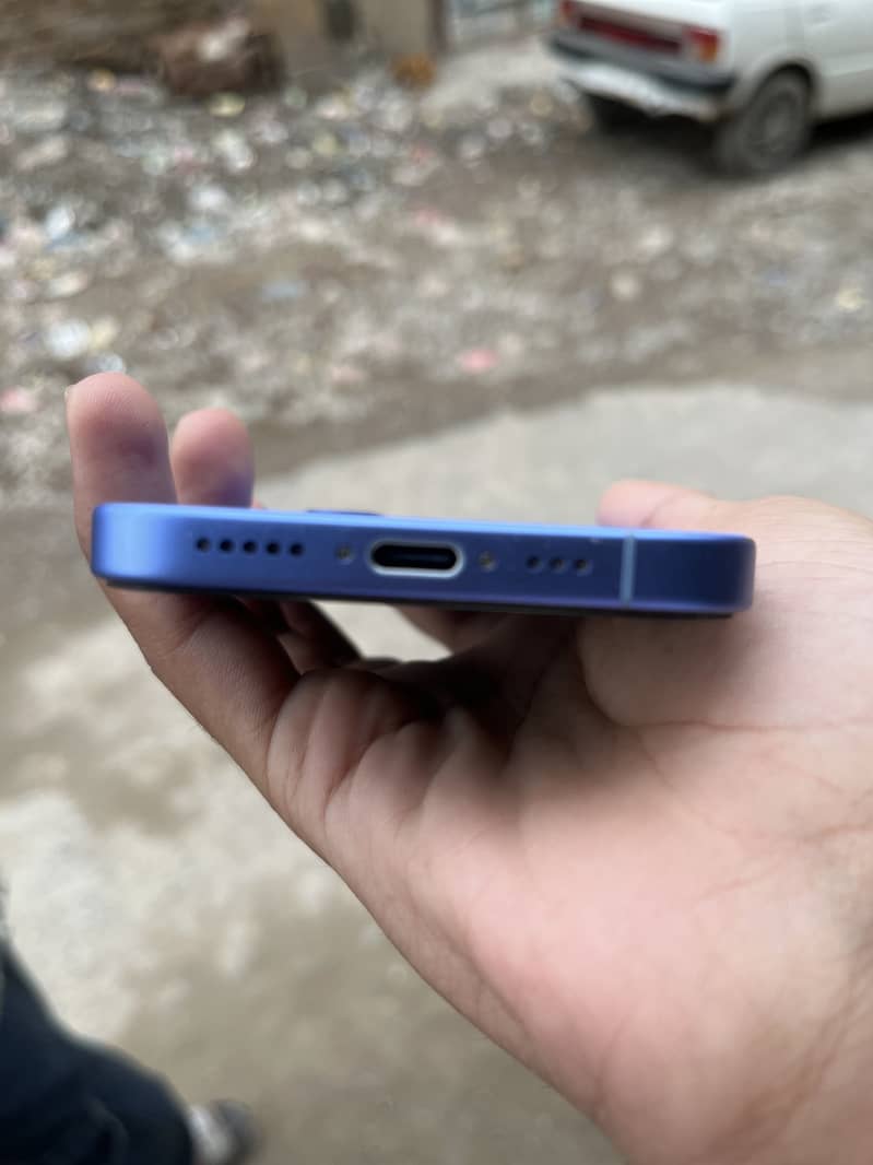 Apple iPhone 16 jv 2
