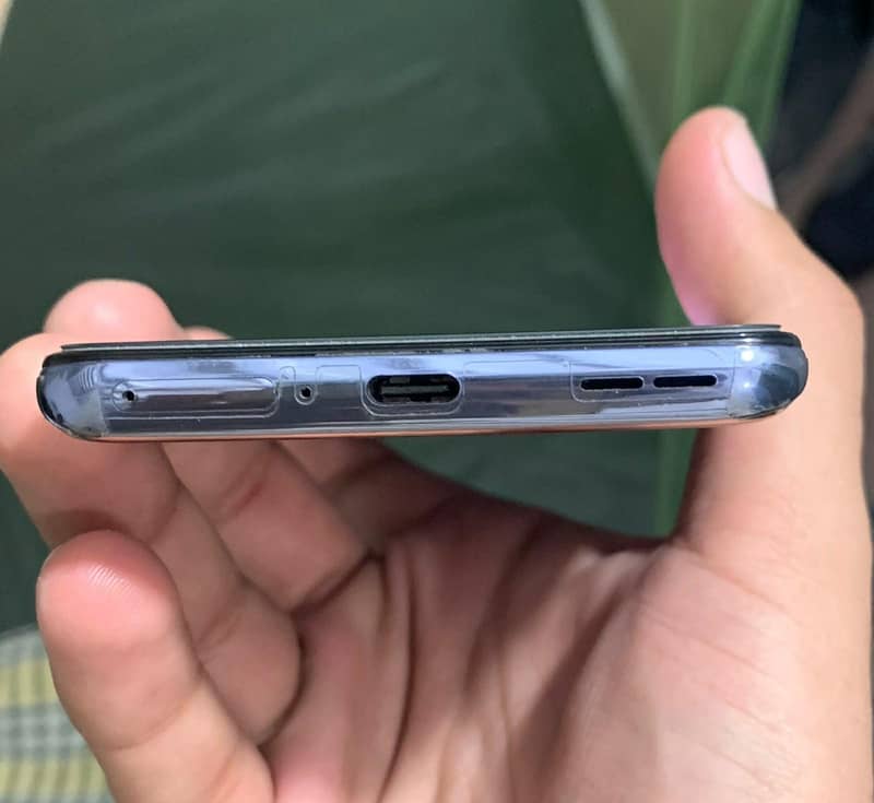 One Plus 9 5G 3