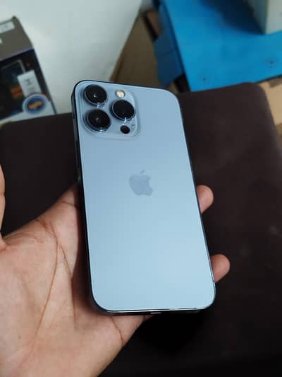 Apple iPhone 13 Pro
