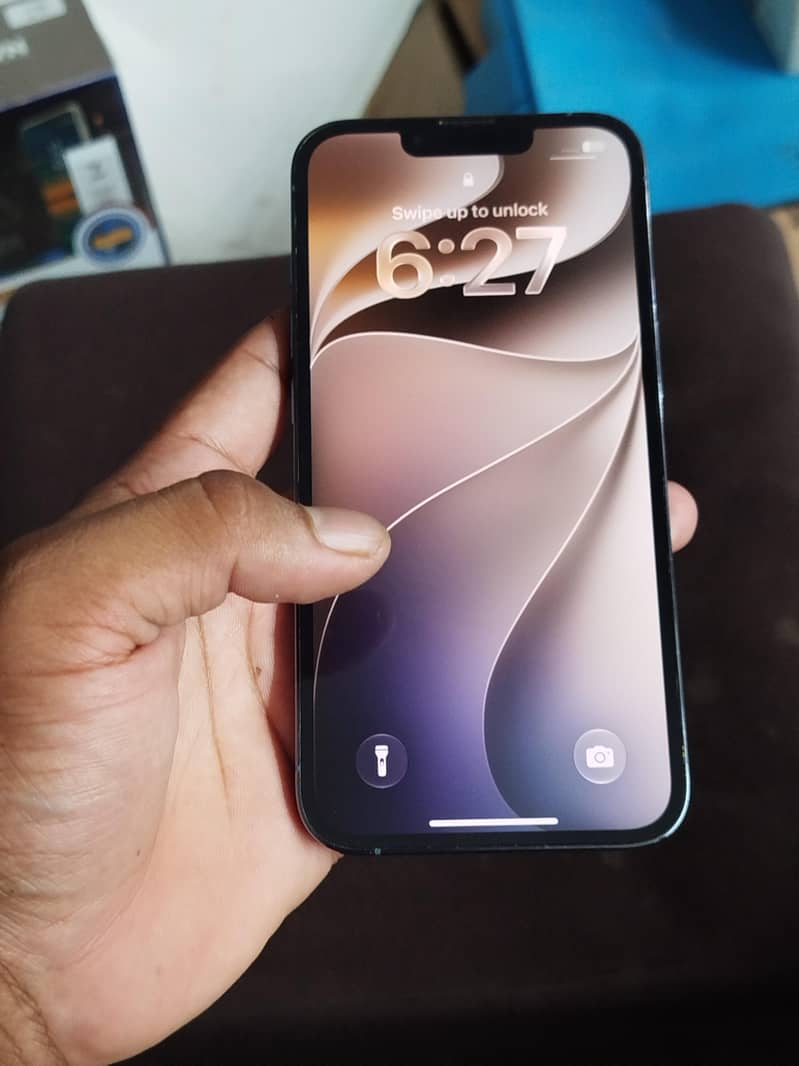 Apple iPhone 13 Pro 3