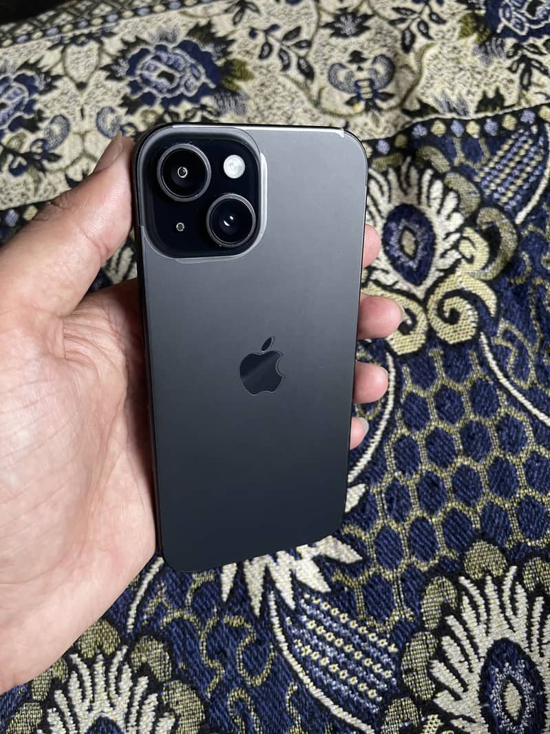 Apple iPhone 15 jv 4
