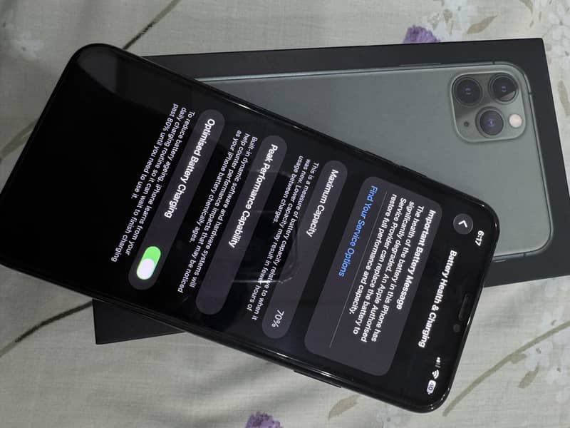 Apple iPhone 11 Pro Max 2