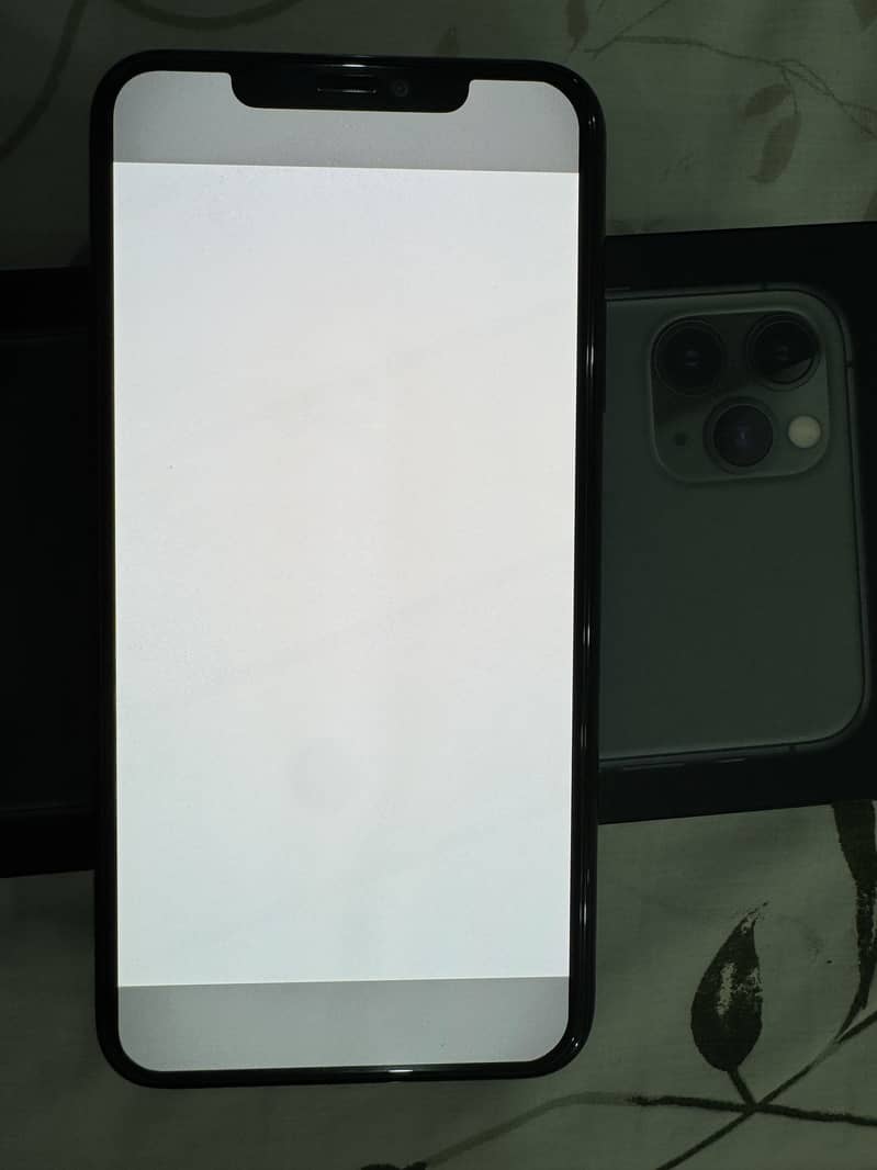 Apple iPhone 11 Pro Max 3