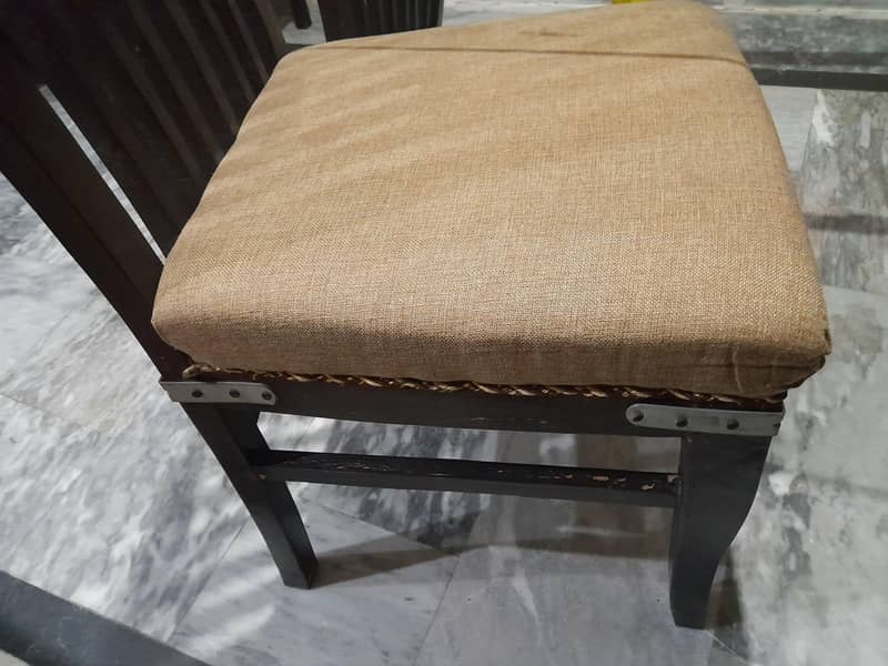 Dining table with 6 chairs 6