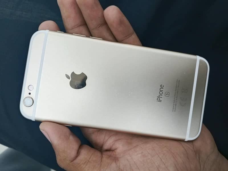 Apple iPhone 6S 2