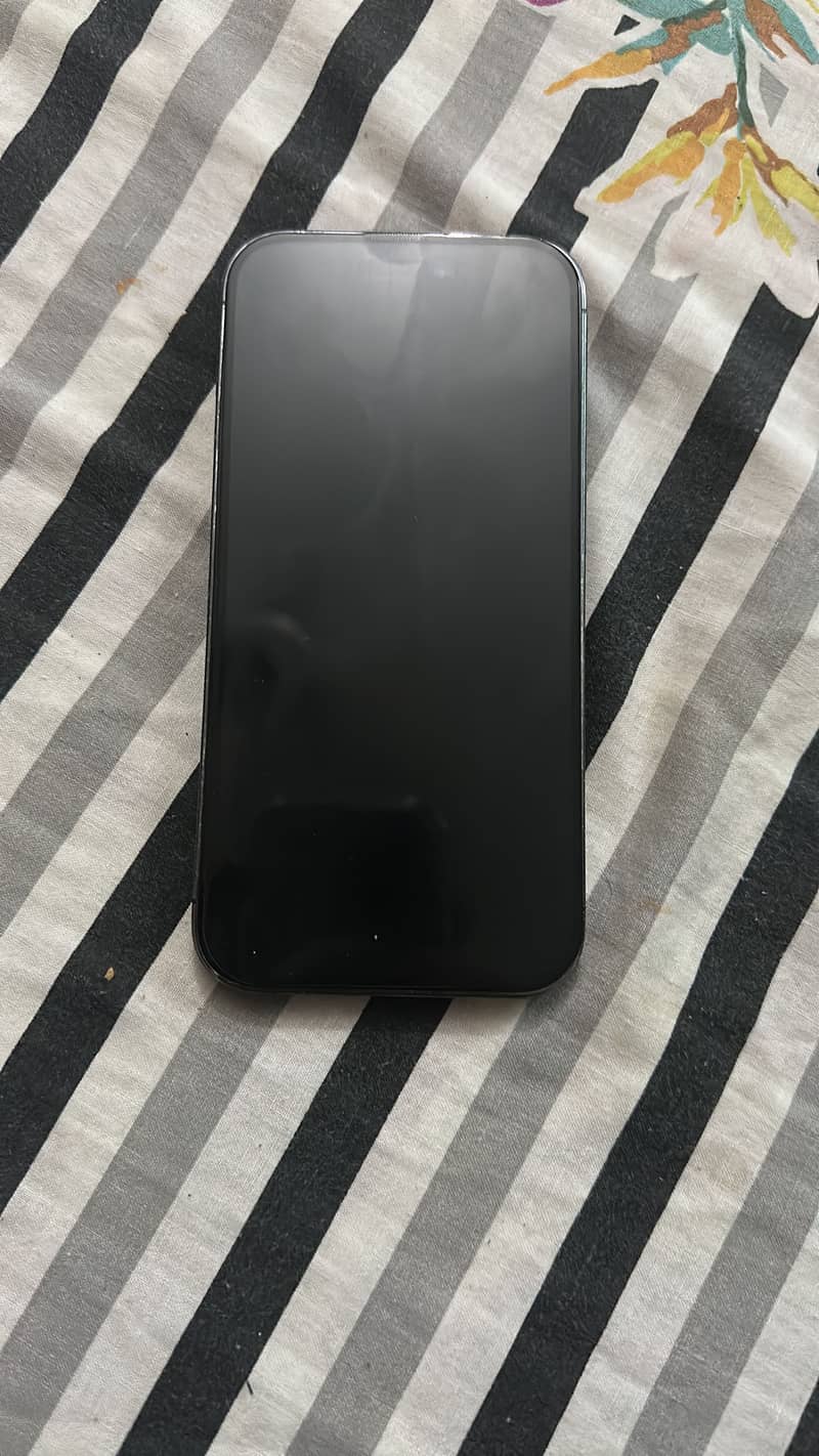 Apple iPhone 14 Pro 2