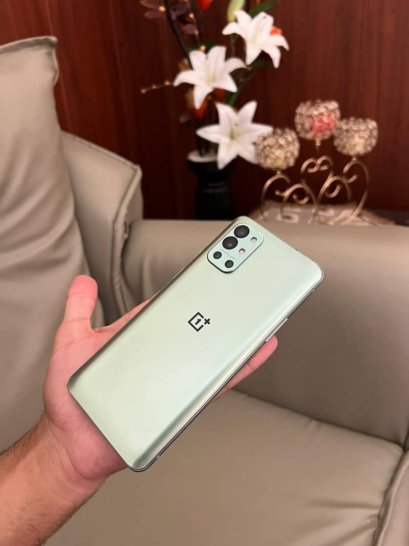 One Plus 9R 0
