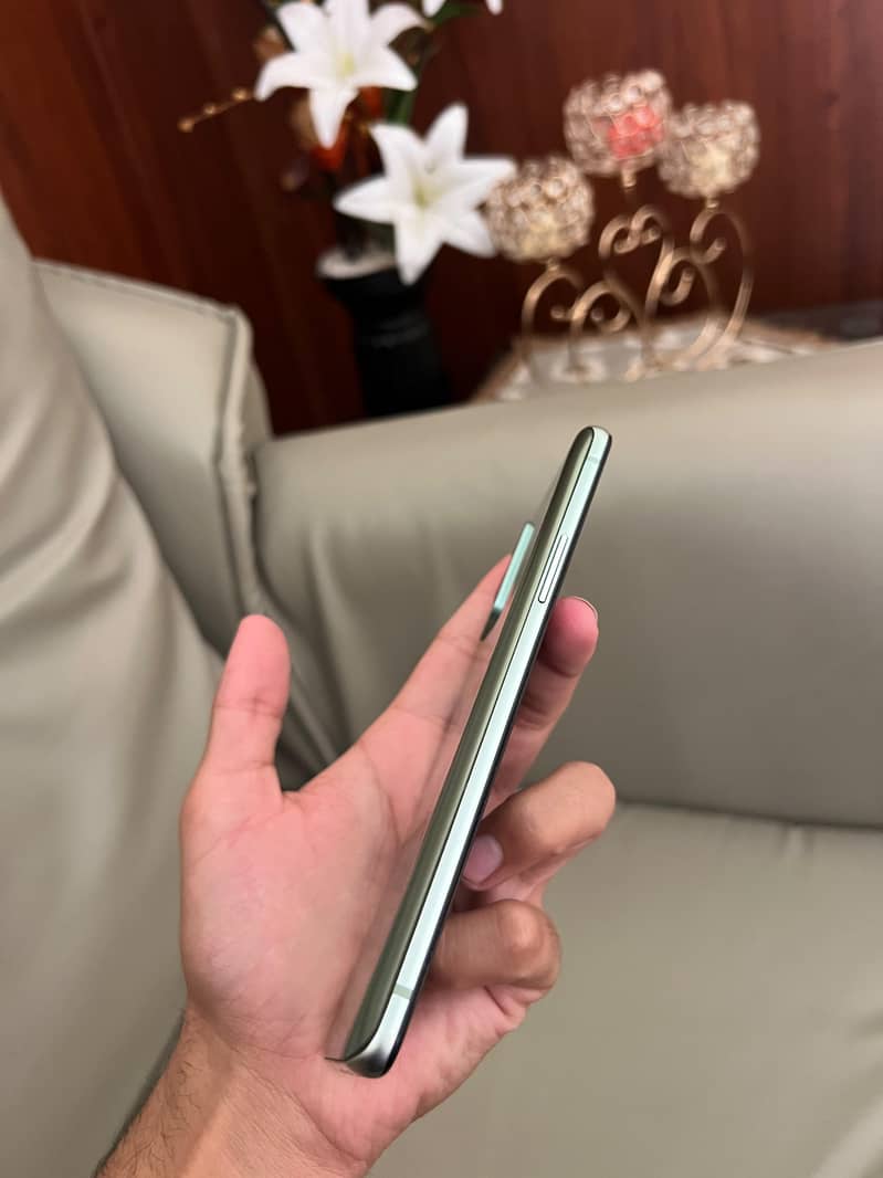 One Plus 9R 5