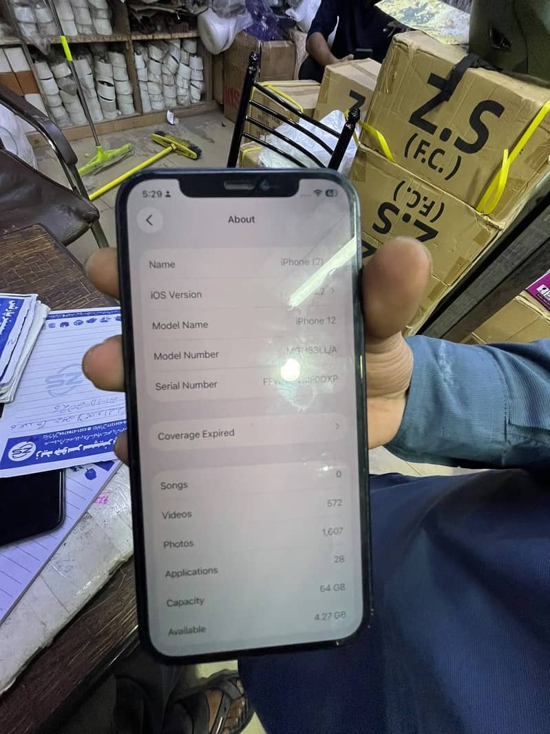 Apple iPhone 12 2