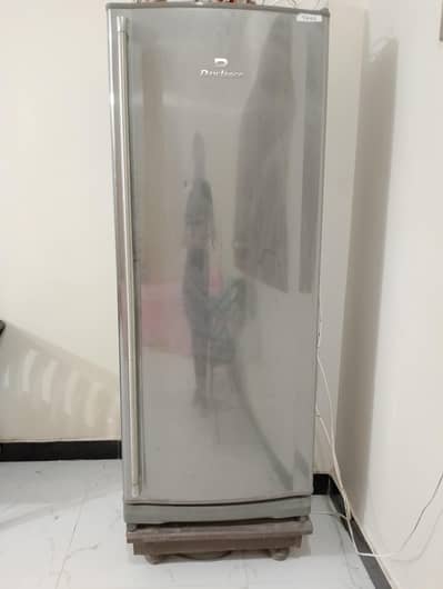 Dawlance Vertical Deep Freezer