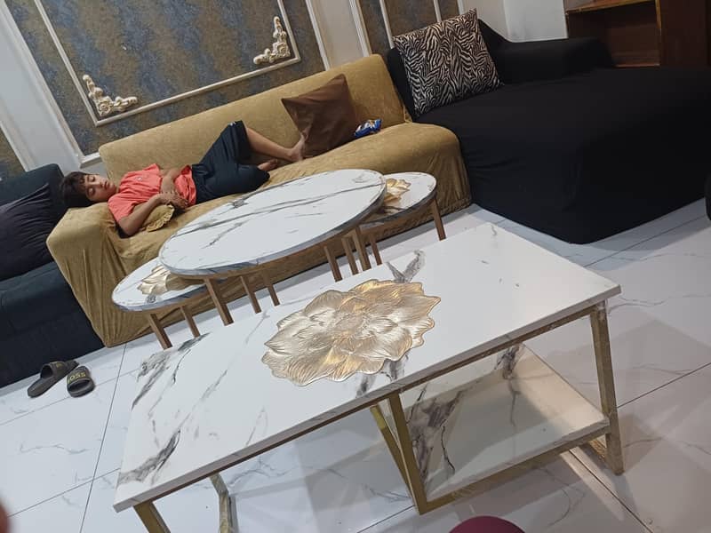 centre table 0
