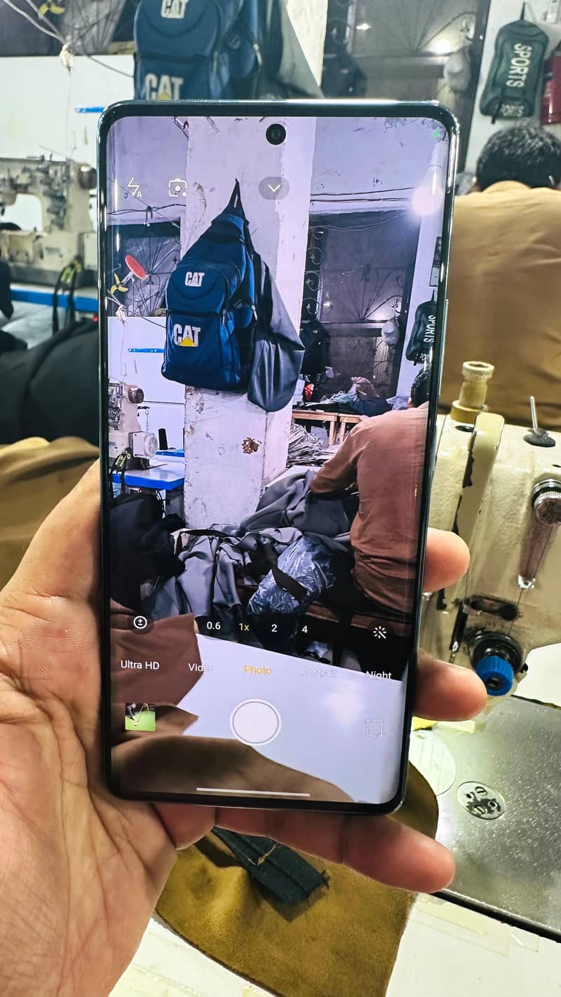 Xiaomi Redmi Note 14 Pro 5