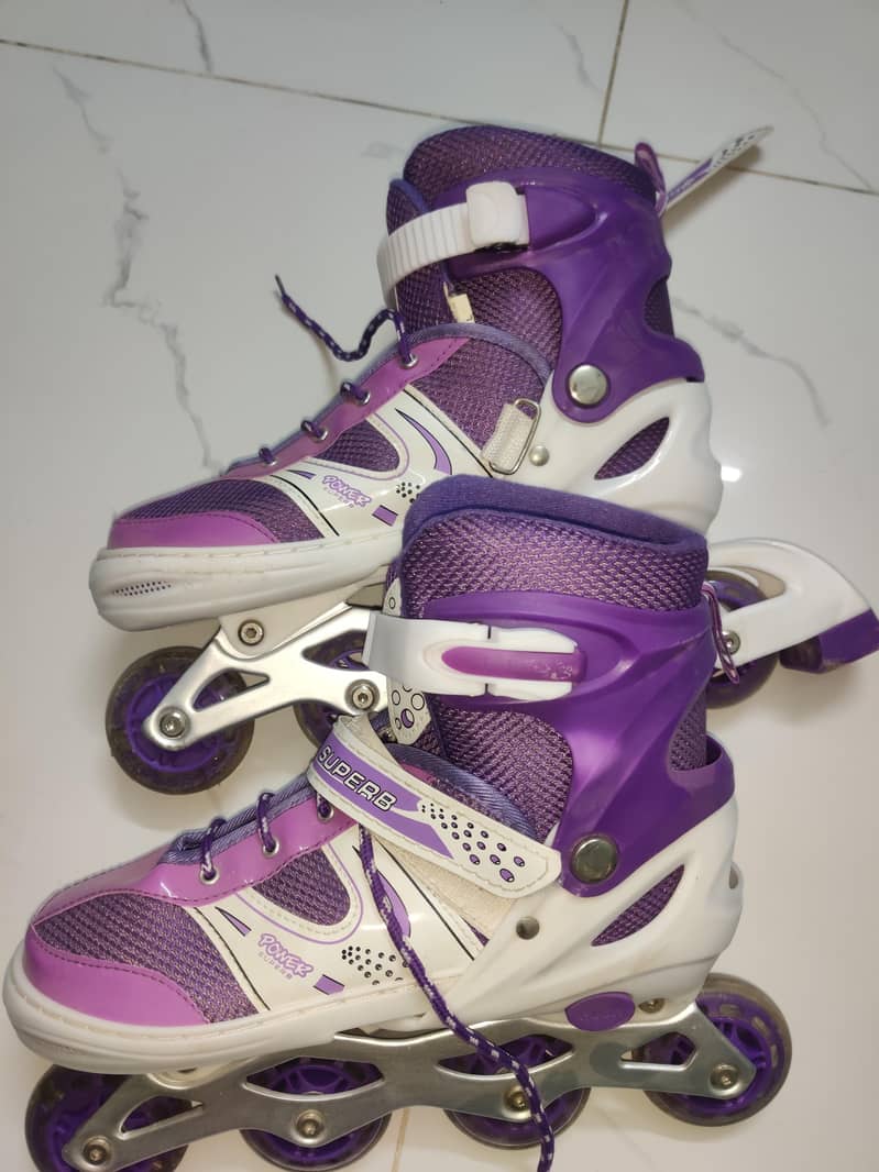 roller skates 0