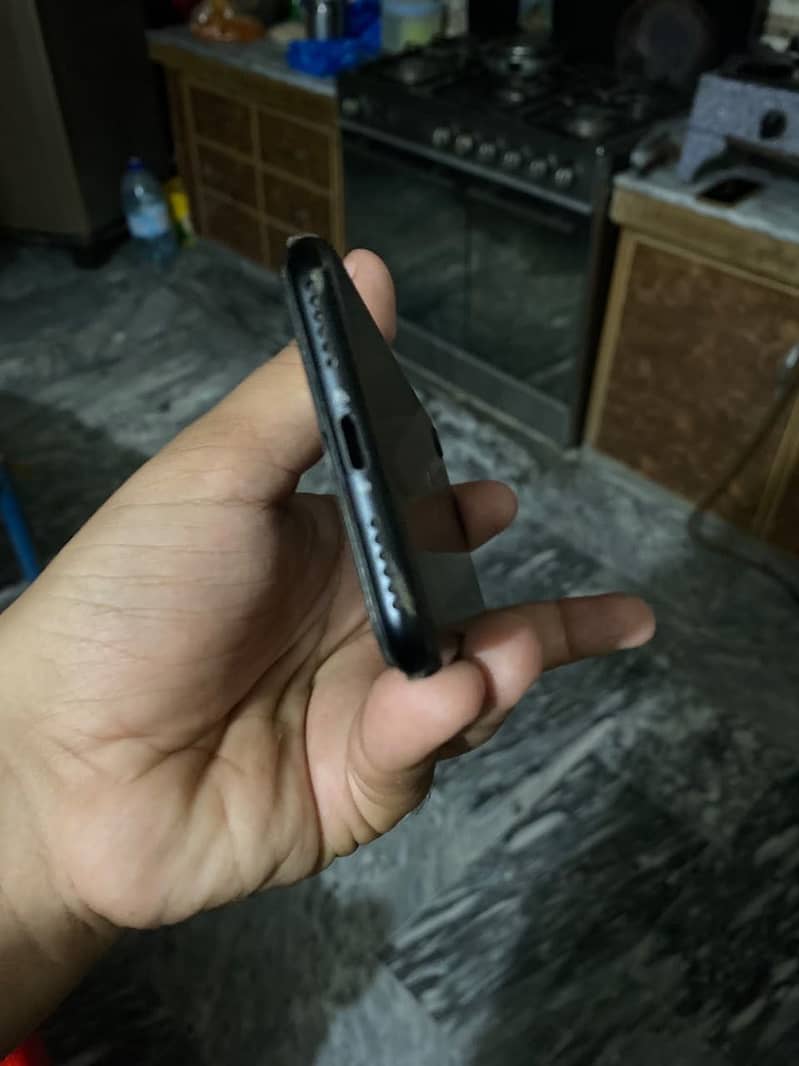 Apple iPhone SE 5