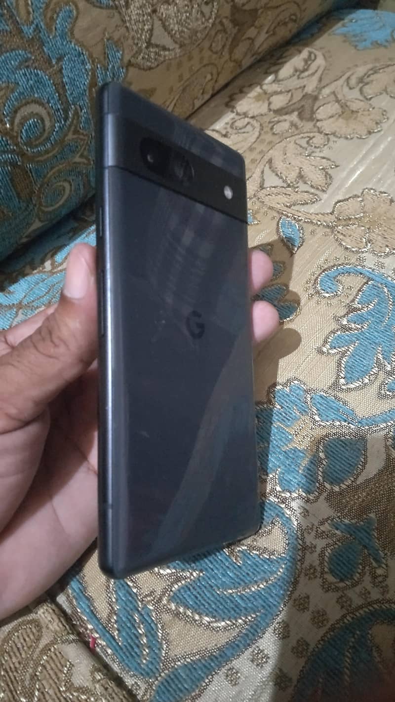 Google Pixel 7a 2