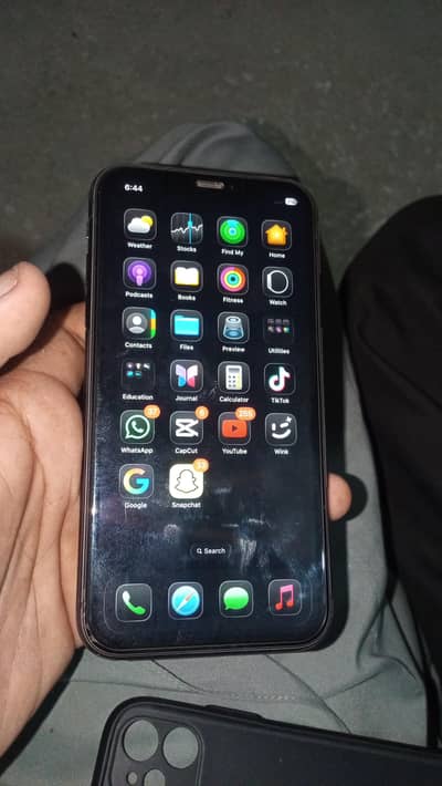 Apple iPhone 11
