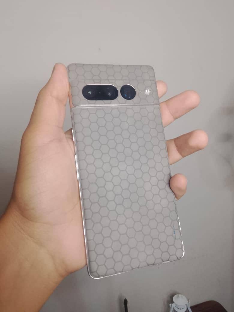 Google Pixel 7 Pro 0